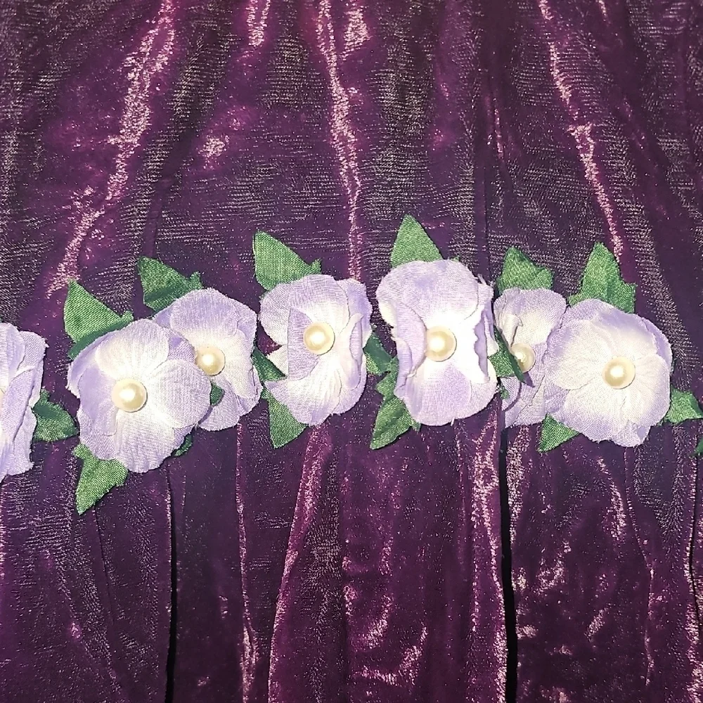 First Impressions charming velvet